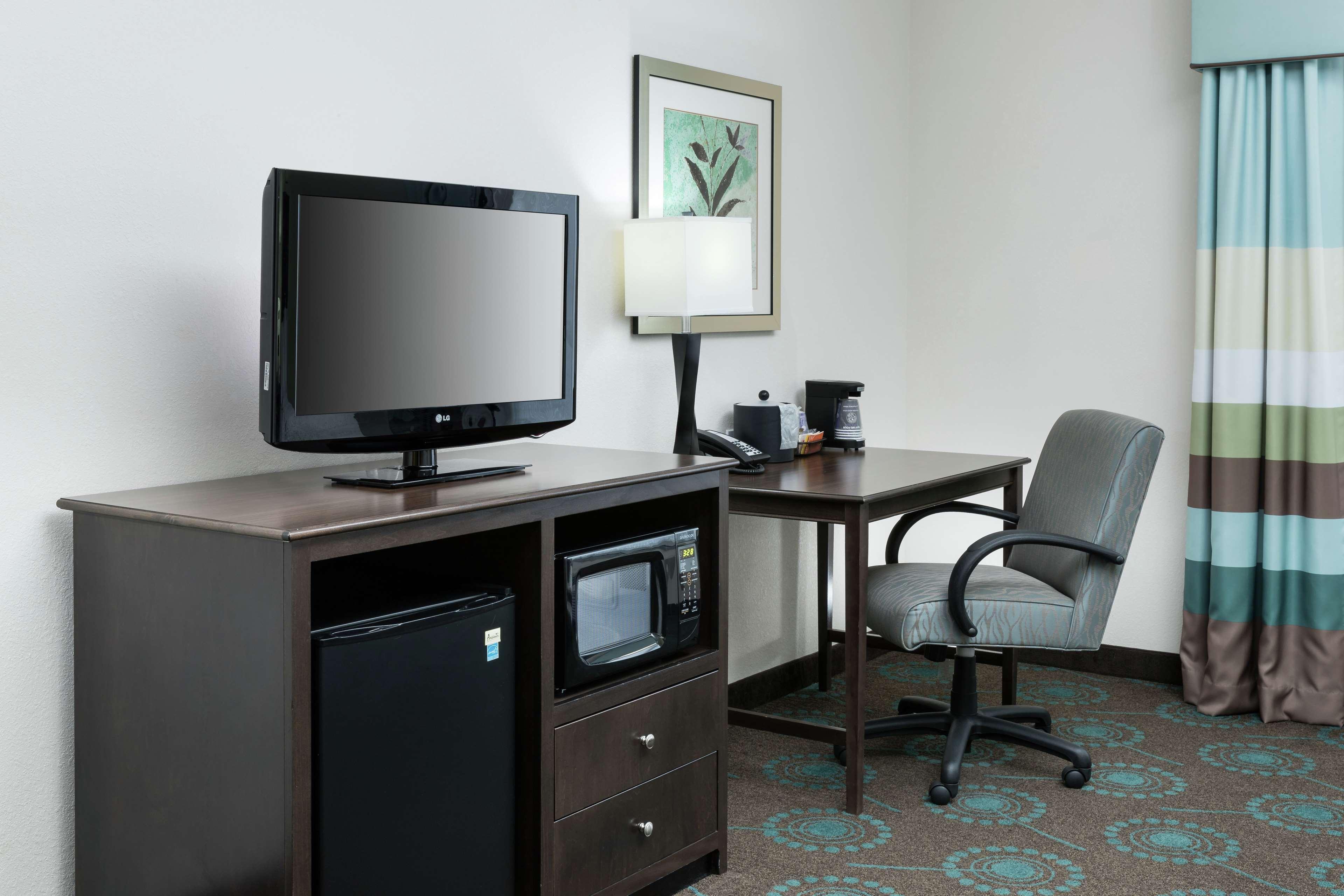 Hampton Inn & Suites Huntsville Research Park Area Экстерьер фото